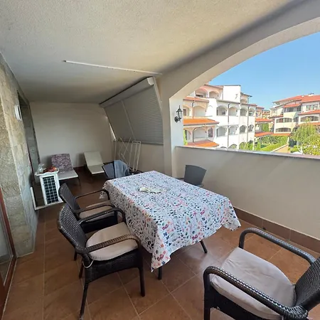 каса реал с 2 спальнями Lägenhet