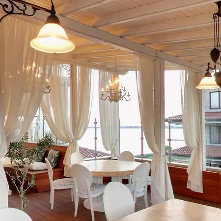 каса реал с 2 спальнями * Sweti Wlas