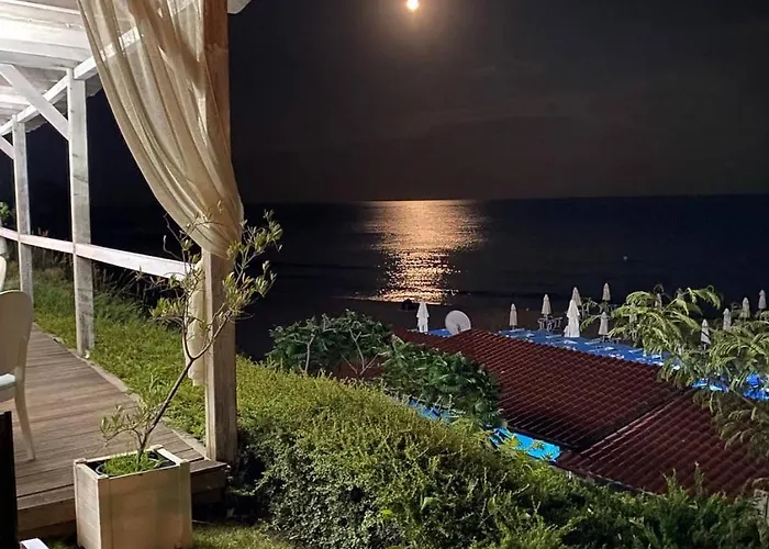 Апартамент каса реал с 2 спальнями Свети Влас