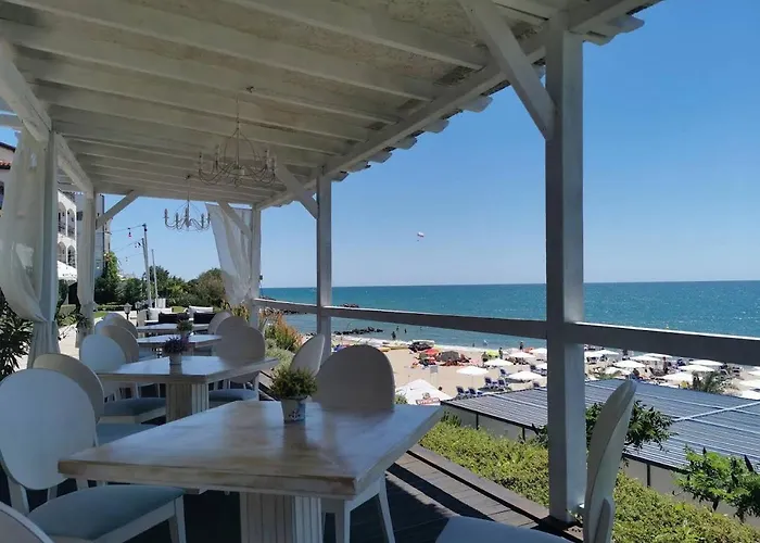 Апартамент каса реал с 2 спальнями *