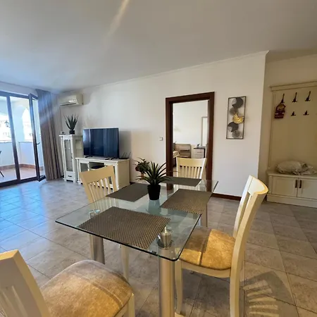 каса реал с 2 спальнями דירה