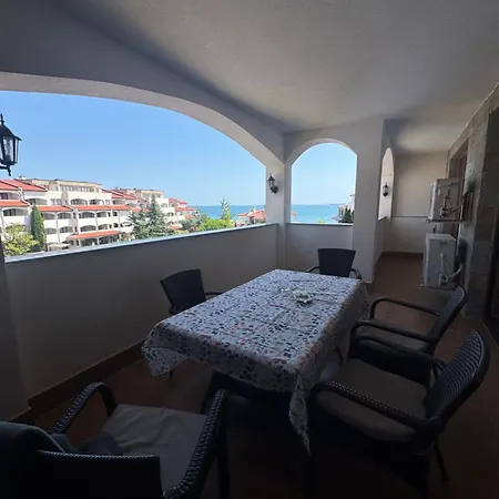 каса реал с 2 спальнями סבטי ולאס