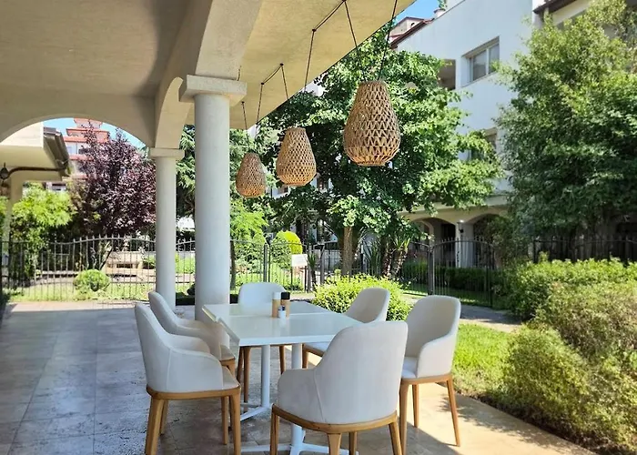 каса реал с 2 спальнями Apartament